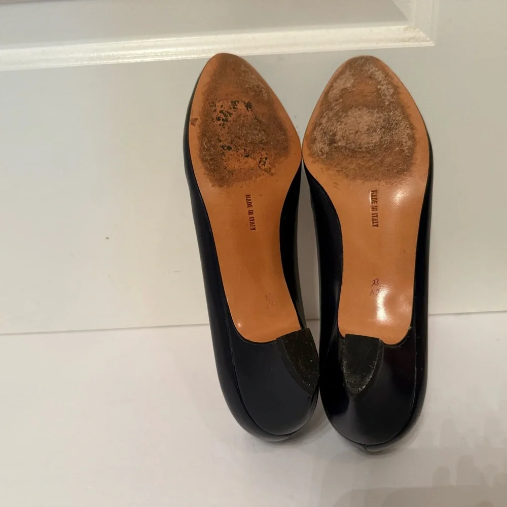 ⭐️SALVATORE FERRAGAMO SHOES HEELS NAVY BLUE LEATHER SIZE 8B ITALY LUXURY